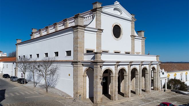 Igreja do Espírito Santo 
Место: Évora
