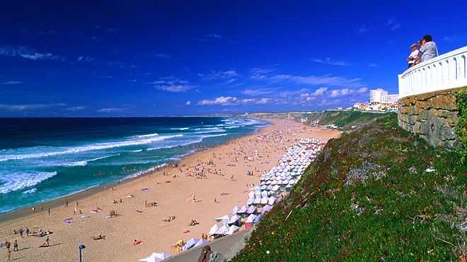 Praia de Santa Cruz www.visitportugal