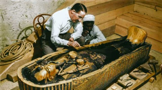 Tutankhamen in Portugal - Reports in the Portuguese press (1922/39) Tutankhamen in Portugal - Reports in the Portuguese press (1922/39)