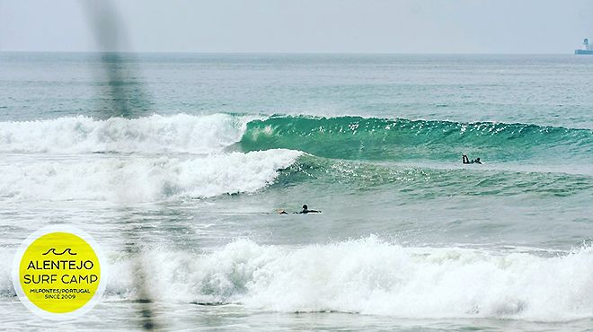 Alentejo Surf Camp
場所: Vila Nova de Milfontes
写真: Alentejo Surf Camp