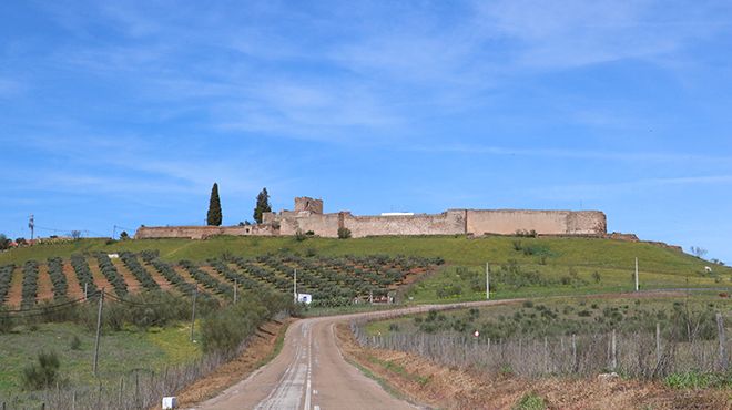 Castelo de Ouguela
Place: Ouguela - Campo Maior
Photo: CM Campo Maior