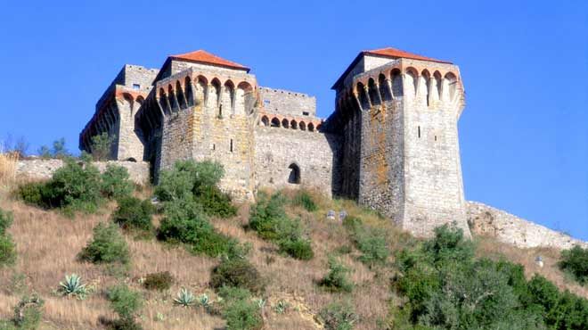Castelo de Ourém
Ort: Ourém
Foto: Turismo de Leiria-Fátima