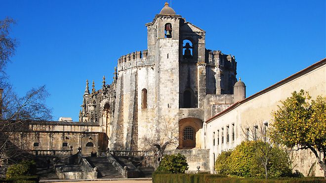 Convento-de-Cristo
Local: Tomar
Foto: Taxitemplarios Convento-de-Cristo
Local: Tomar
Foto: Taxitemplarios
