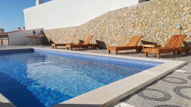 Rex Surf House
Lugar Seixal
Foto: Rex Surf House Rex Surf House
Lugar Seixal
Foto: Rex Surf House