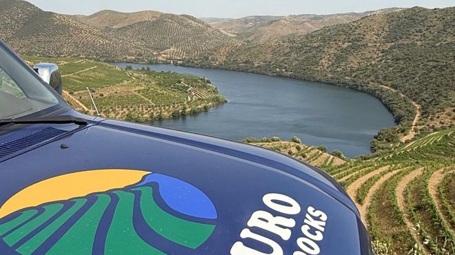 Douro On The Rocks