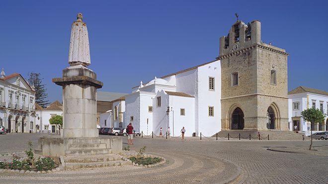 Sé Catedral de Faro
Local: Faro
Foto: Turismo do Algarve Sé Catedral de Faro
Local: Faro
Foto: Turismo do Algarve