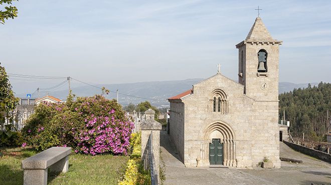 Igreja de Santo André de Vila Boa de Quires
場所: Vila Boa de Quires - Marco de Canaveses
写真: Rota do Românico