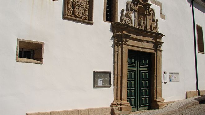 Igreja de São Bento - Bragança
Local: Bragança
Foto: Câmara Municipal de Bragança