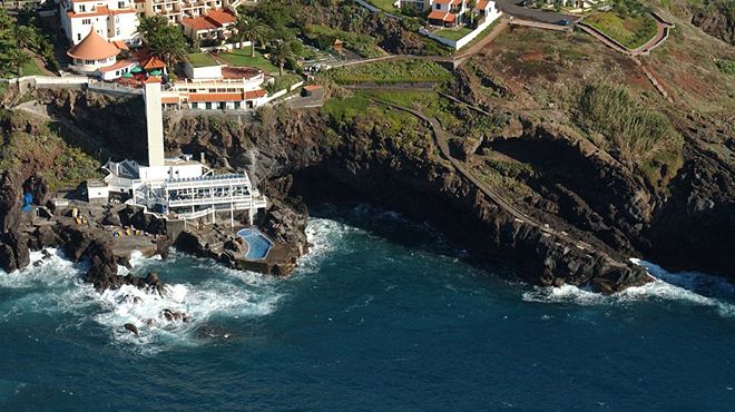 Zona Balnear de Galo Mar
Plaats: Santa Cruz - Madeira
Foto: ABAE