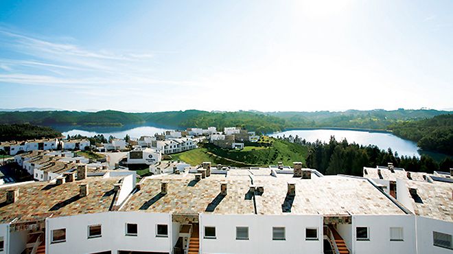 Montebelo Aguieira Lake Resort & Spa
地方: Mortágua
照片: Montebelo Aguieira Lake Resort & Spa Montebelo Aguieira Lake Resort & Spa
地方: Mortágua
照片: Montebelo Aguieira Lake Resort & Spa