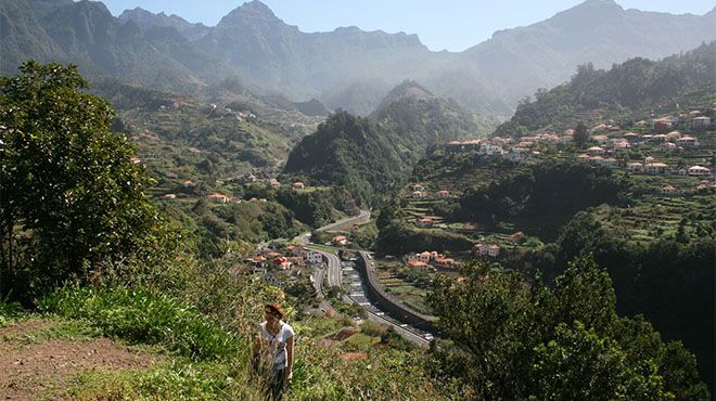 My Guide Madeira
場所: Porto Moniz / Madeira
写真: My Guide Madeira