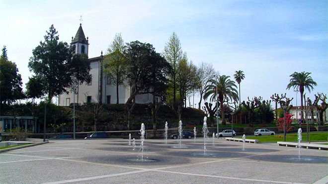 Lousada - Praça das Poçinhas
Ort: Lousada
Foto: CM de Lousada