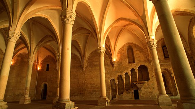 Mosteiro de Alcobaça Mosteiro de Alcobaça