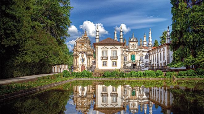 Casa de Mateus
場所: Vila Real
写真: Porto Convention & Visitors Bureau