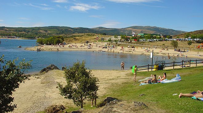 Praia Fluvial da Fraga da Pegada
Место: Albufeira do Azibo