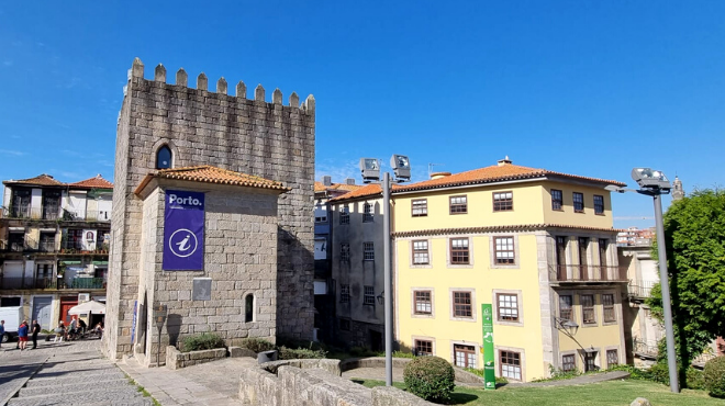 Posto de Turismo - Sé - Torre Medieval
Место: Porto
Фотография: Porto CVB