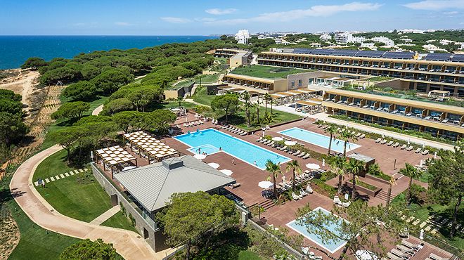EPIC SANA ALGARVE
Lieu: Albufeira
Photo: EPIC SANA ALGARVE EPIC SANA ALGARVE
Lieu: Albufeira
Photo: EPIC SANA ALGARVE
