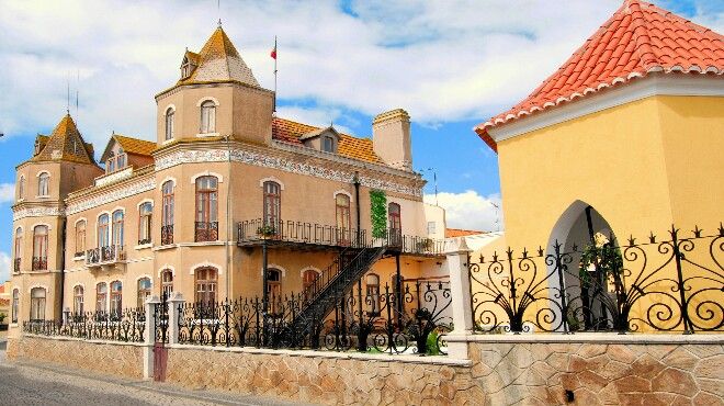 Eco Palacete Borralho Relógio
Lugar Cuba