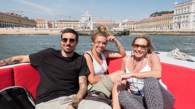 Helloboat
Lieu: Lisboa
Photo: Helloboat Helloboat
Lieu: Lisboa
Photo: Helloboat
