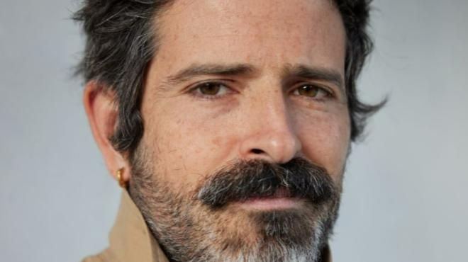 Devendra Banhart (Braga)
地方: BOL
照片: DR Devendra Banhart (Braga)
地方: BOL
照片: DR