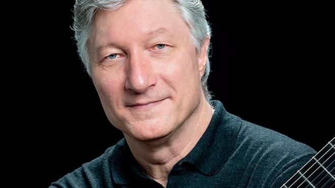 Fábio Zanon
場所: Teatro Vila Real
写真: DR