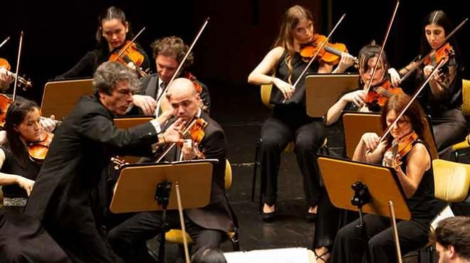 Danças Sinfónicas de West Side Story
場所: BOL
写真: DR Danças Sinfónicas de West Side Story
場所: BOL
写真: DR