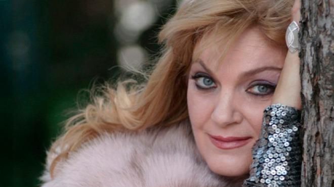 Onírico Feminino: O teu olhar sobre mim (Elisabete Matos, Maciej Pikulski e Pedro Ribeiro)
Ort: BOL
Foto: DR