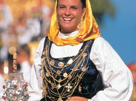 安国尼亚圣母(Senhora da Agonia)节