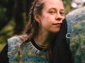 Anna B Savage + Daphné Chenel
