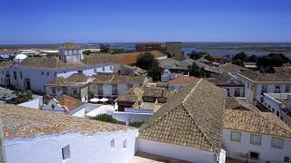 Vista de Faro sobre Ria Formosa
Lieu: Faro
Photo: Turismo de Portugal