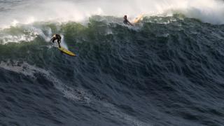 Praia do Norte
場所: Nazaré
写真: Gtresonline