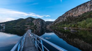 Portas de Ródão
場所: Geoparque Naturtejo
写真: Joel Carvalho