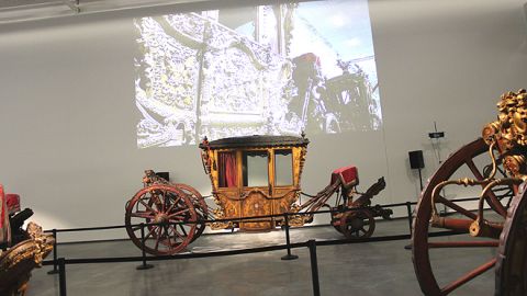 Museu Nacional dos Coches, Lugar, projeto e Obra