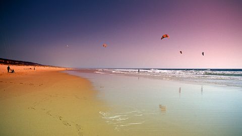 Kitesurf and Windsurf Section at Praia do Forte in Cabo Frio 