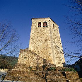Torre templária de  DornesPlaats: Ferreira do ZezerreFoto: Região Turismo dos Templários