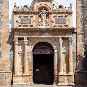 Igreja de Santa Maria, Matriz de Óbidos場所: Óbidos写真: Shutterstock