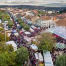 Feira dos Santos – Mangualde
場所: CM Mangualde
写真: DR